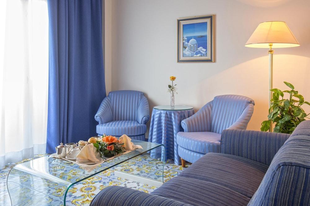 Hotel Del Golfo プロッキオ エクステリア 写真