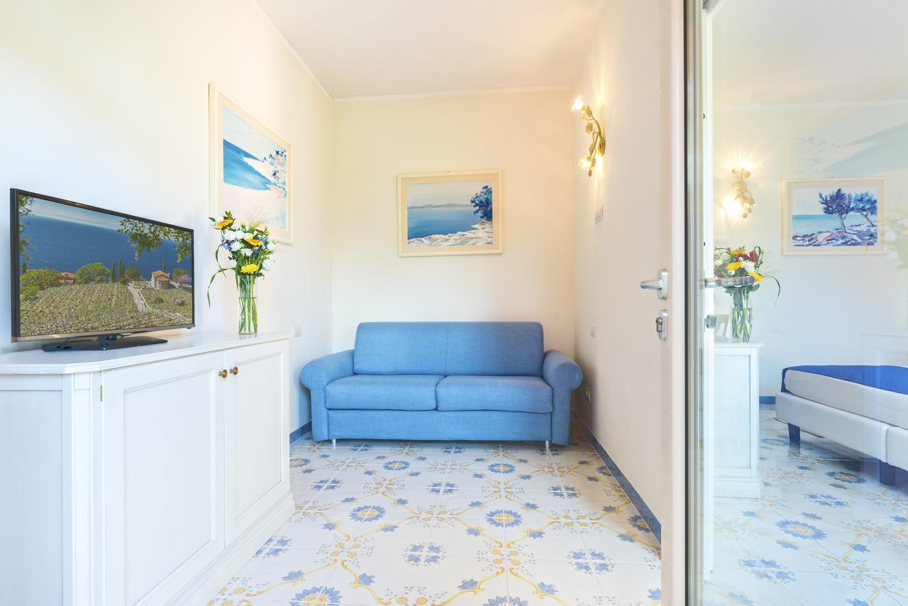 Hotel Del Golfo プロッキオ エクステリア 写真