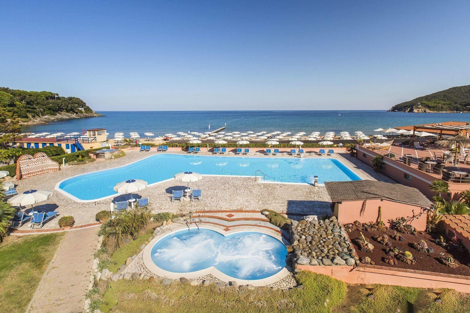 Hotel Del Golfo プロッキオ エクステリア 写真